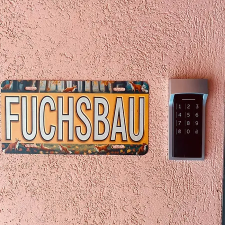 Fuchsbau Fuer Naturliebhaber Und Biker