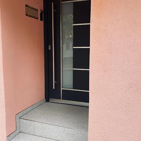 Apartment Fuchsbau Fuer Naturliebhaber Und Biker