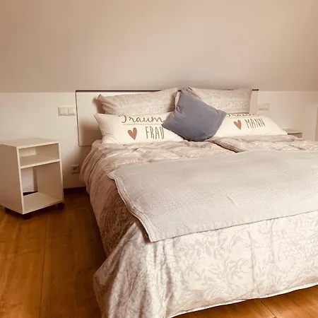 Apartment Fuchsbau Fuer Naturliebhaber Und Biker Riethnordhausen (Thuringia)